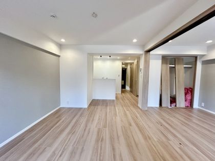 ドルフ磯子 リビング