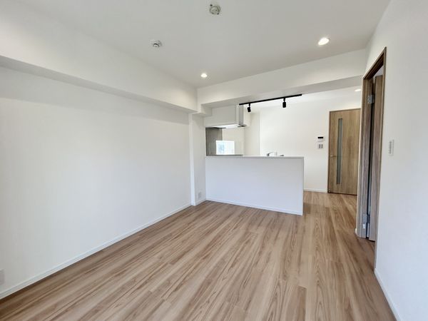 ホーユウパレス笹下 リビング