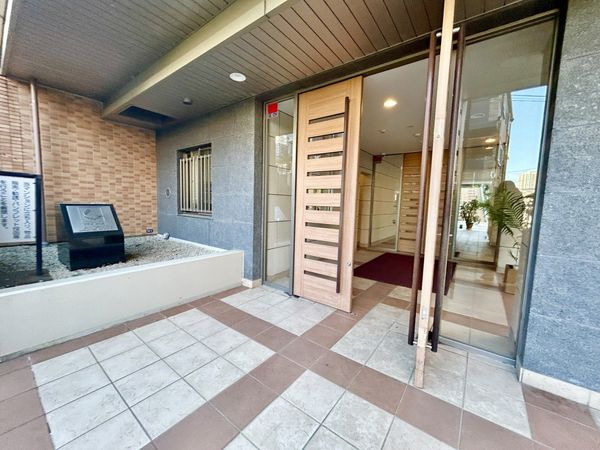 グレイスガーデン上大岡 エントランス