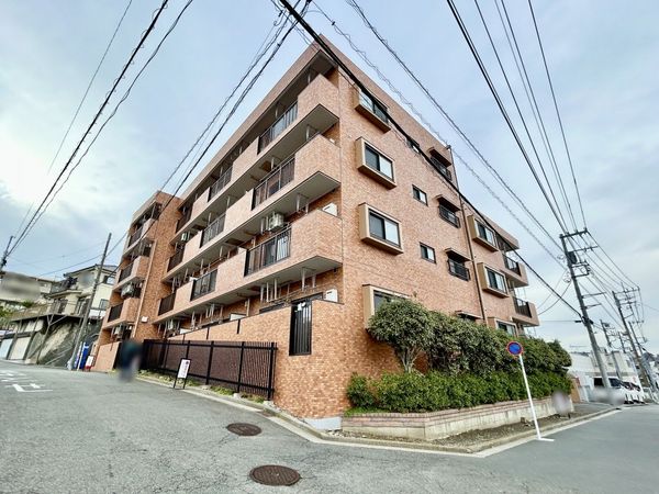 ダイアパレス杉田 外観