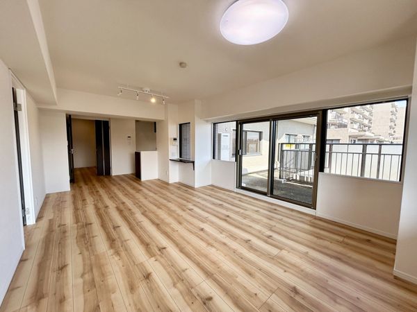 コスモ上大岡サニーウイング A棟 リビング