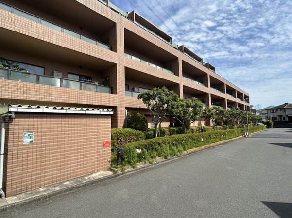 グランドメゾン上永谷 外観