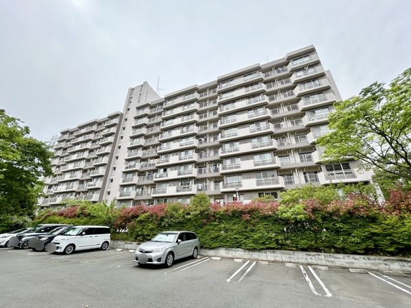 野庭団地 621-1号棟 外観