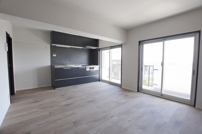 屏風ヶ浦住宅 1号棟 リビング 屏風ヶ浦住宅 1号棟 リビング