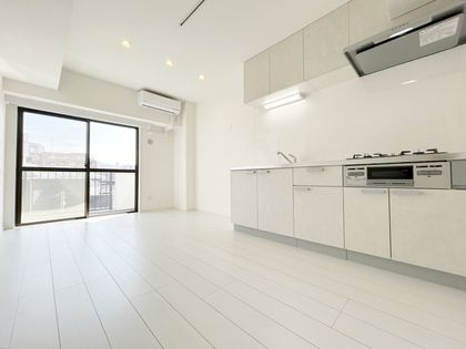 ネオマイム上大岡壱番館 リビング