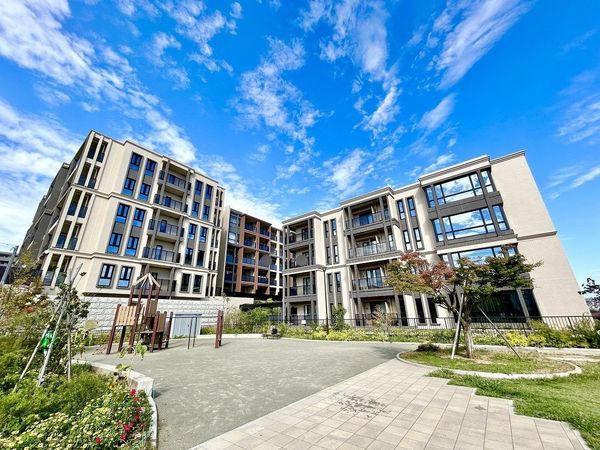 ヴェレーナシティパレ・ド・マジェステ 外観