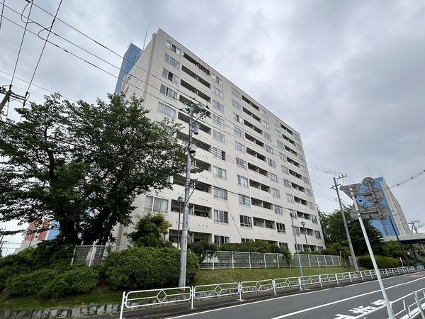 野庭団地 607-2号棟 外観 野庭団地 607-2号棟 外観