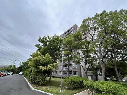 野庭団地 622-4号棟 外観