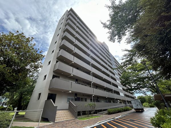 野庭団地 622-4号棟 外観 野庭団地 622-4号棟 外観
