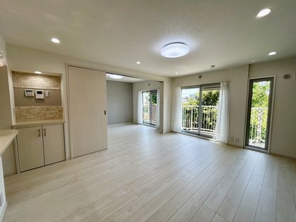 磯子レインボーハイツ 3-2号棟 リビング