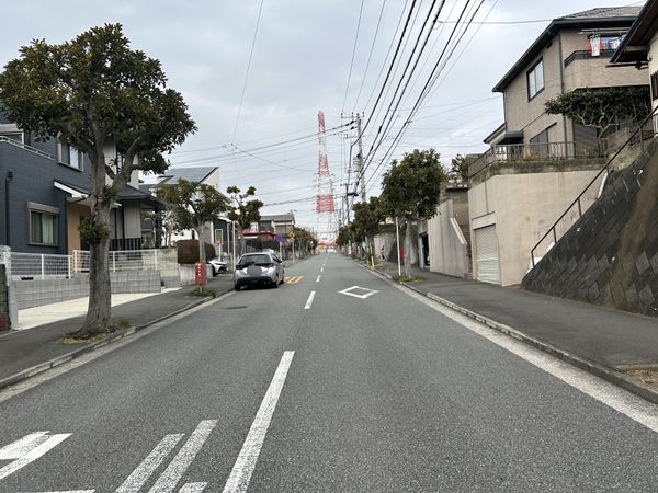 ハイランド2丁目 土地 前面道路含む外観 ハイランド2丁目 土地 前面道路含む外観