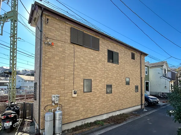 約１０年前に外壁ボード交換をしております