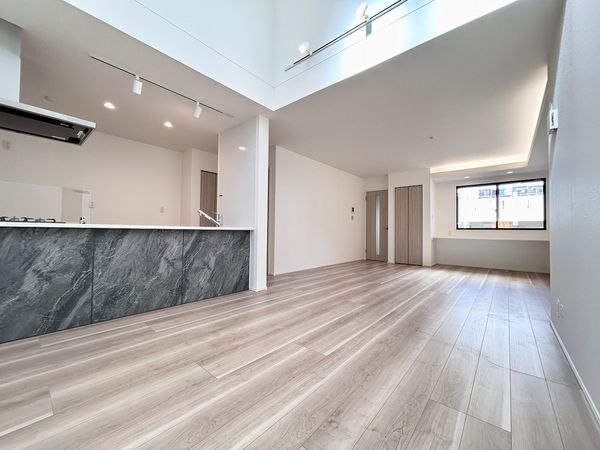 金沢区富岡西4丁目新築戸建 2号棟 リビング 金沢区富岡西4丁目新築戸建 2号棟 リビング