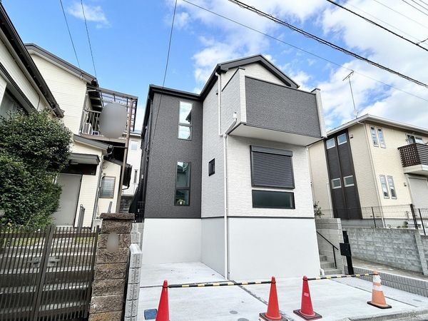 金沢区高舟台2丁目 新築戸建 外観