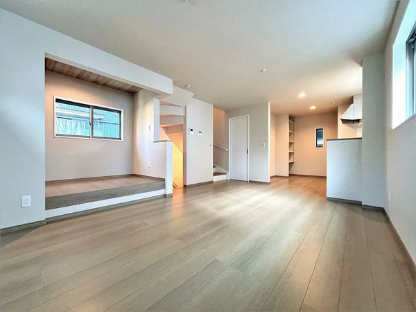 横須賀市安浦町1丁目新築戸建 1号棟 リビング 横須賀市安浦町1丁目新築戸建 1号棟 リビング