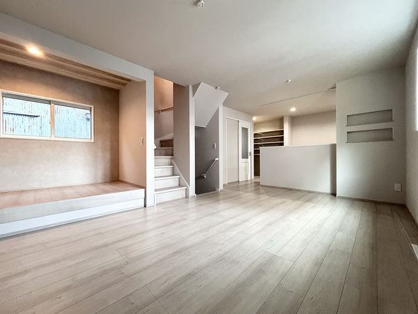 横須賀市安浦町1丁目新築戸建 2号棟 リビング 横須賀市安浦町1丁目新築戸建 2号棟 リビング