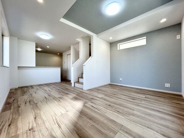 金沢区釜利谷東1丁目新築戸建 1号棟 リビング