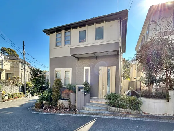 周辺に商業施設の充実した住環境です