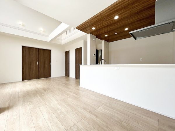 金沢区釜利谷西3丁目新築戸建 1号棟 リビング