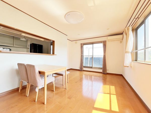 金沢区高舟台2丁目(戸建) リビング 金沢区高舟台2丁目(戸建) リビング