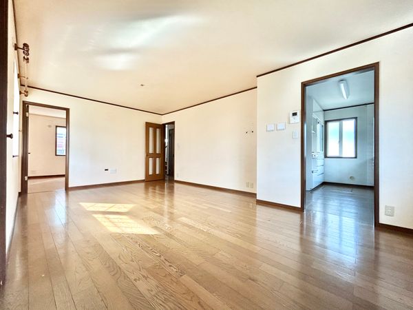 金沢区能見台5丁目(戸建) リビング