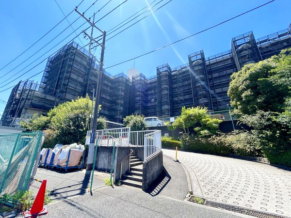コスモ金沢文庫 外観