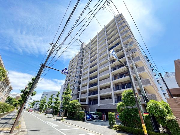 ベルシャトゥ横須賀中央 外観