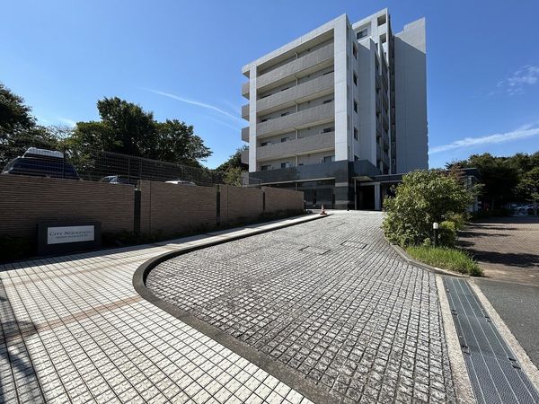 シティ能見台つどいの街 十番館 エントランス シティ能見台つどいの街 十番館 エントランス