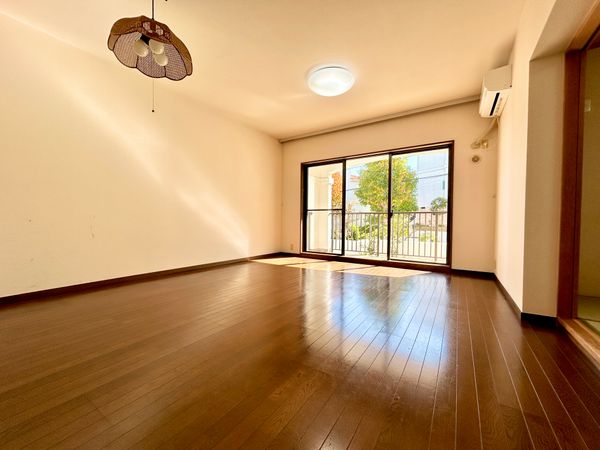 ウッドパーク金沢文庫 3号棟 リビング