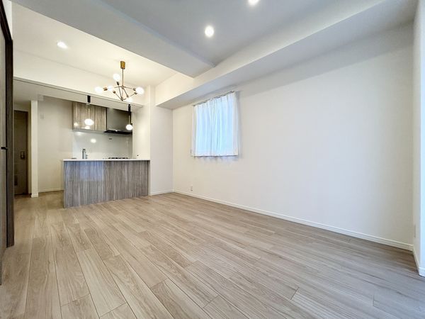 ベルシャトウ能見台 リビング ベルシャトウ能見台 リビング