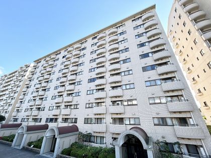 シティ能見台ふれあいの街 J棟 外観