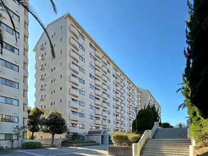 シティ能見台ふれあいの街 J棟 外観