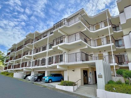 コスモ金沢文庫ルシード 外観