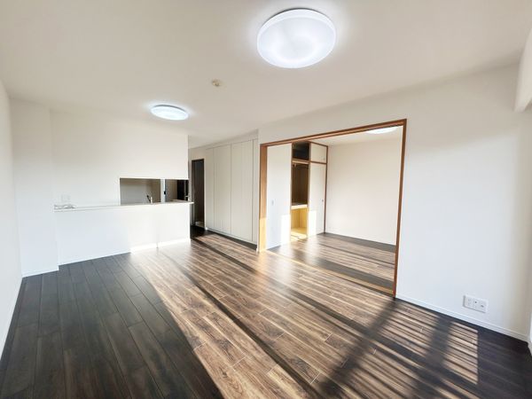 ルネ北久里浜ソラヒルズ シエルコート リビング