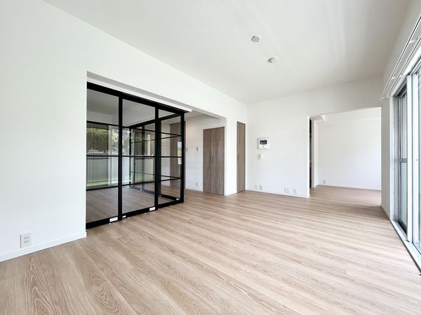 メガロン能見台 参番館 リビング