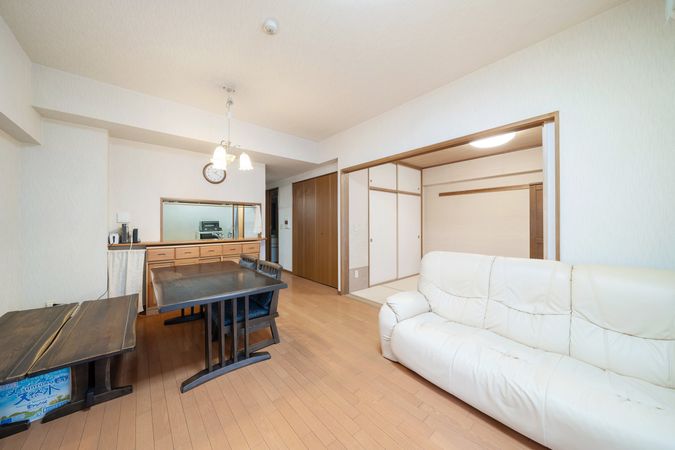 シー・パークス ザ・ウイングフォート リビング シー・パークス ザ・ウイングフォート リビング