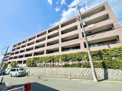 サンヴェール日限山 外観