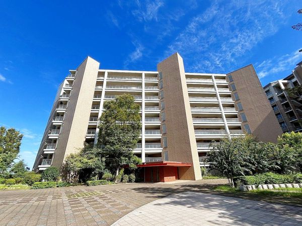 コモンヒルズ安針台丘の手 2番館 外観