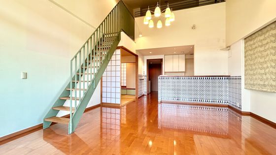 コモンヒルズ安針台山の手 6番館 バルコニー