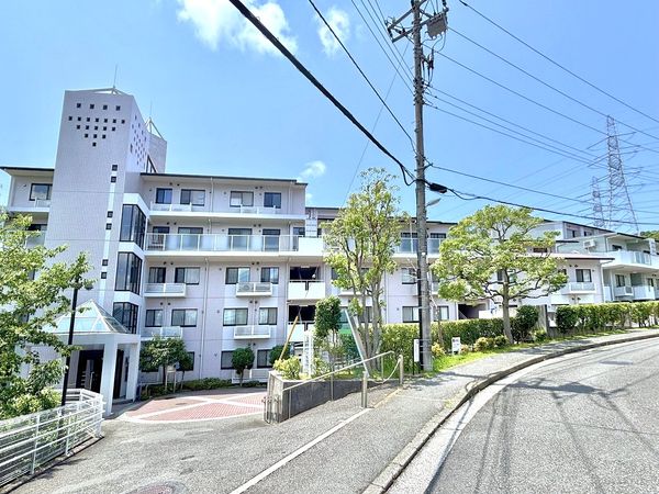 コモア六浦 5番館 外観