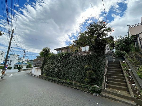南つくし野1丁目 売地 前面道路含む外観 南つくし野1丁目 売地 前面道路含む外観