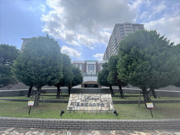 ルクサージュあおば山の手台 A棟 外観 ルクサージュあおば山の手台 A棟 外観
