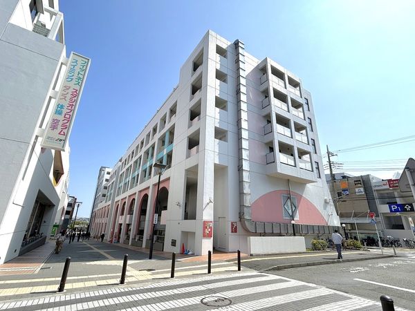ホーメストプラザ横浜十日市場 東館 外観