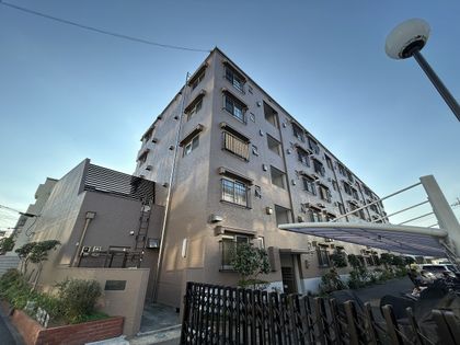 ルックハイツ鴨居 外観