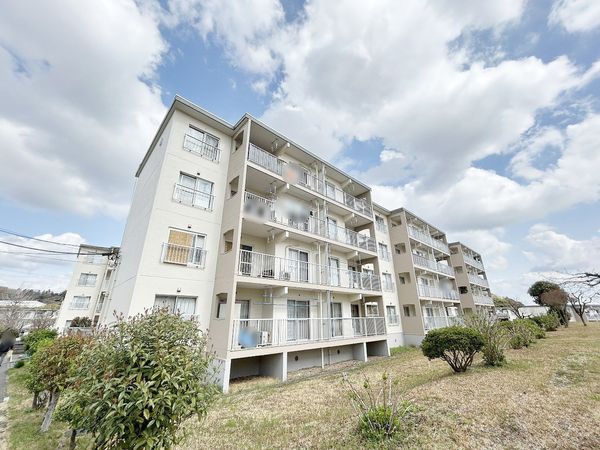 南長津田団地 4号棟 外観