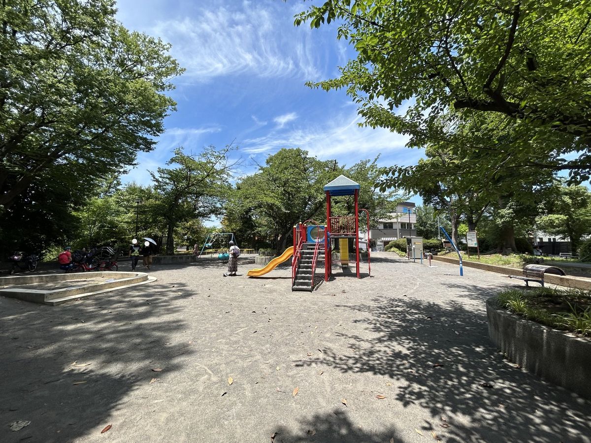 シーアイコートたまプラーザ 山内公園(約570m) 山内公園(約570m)