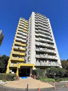 若葉台団地 4-15号棟 外観