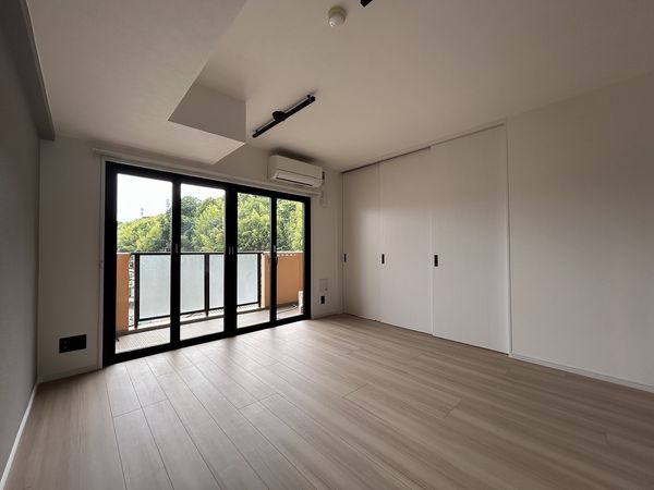 サングレイス長津田弐番館 リビング