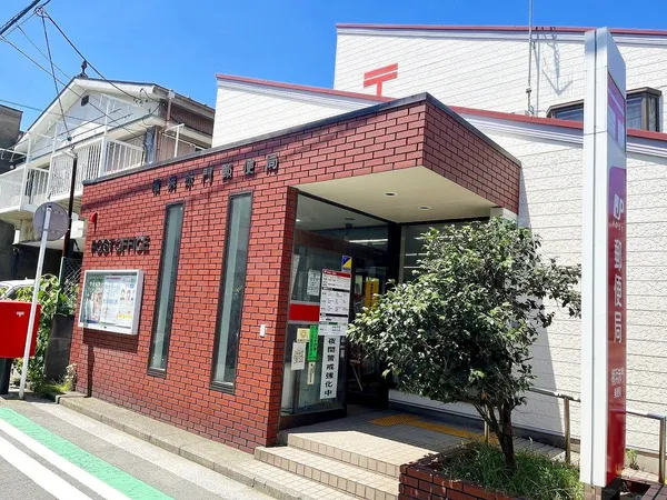 徒歩3分。