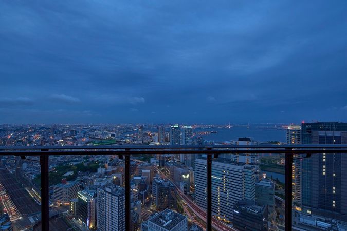 THE YOKOHAMA FRONT TOWER 眺望 THE YOKOHAMA FRONT TOWER 眺望